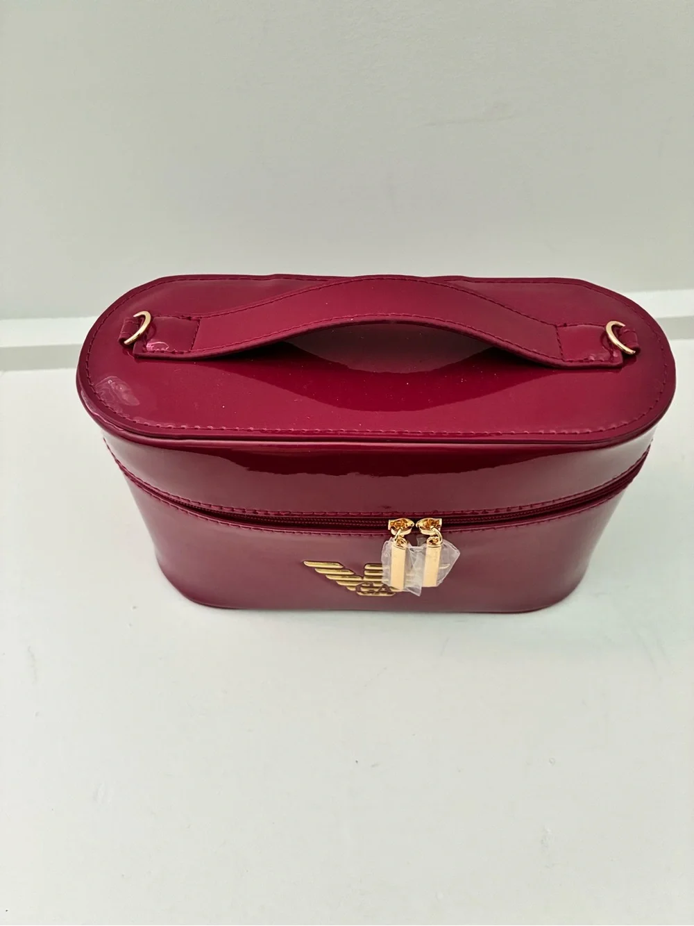 Emporio Armani Burgundy: Leather Style Travel Bag